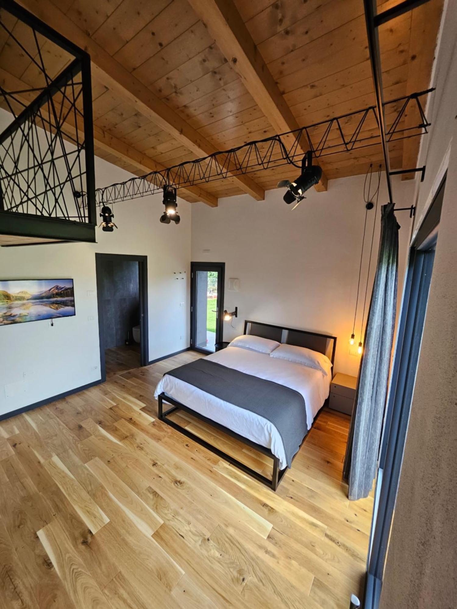 Giardinidieva Loft โกริเซีย ภายนอก รูปภาพ