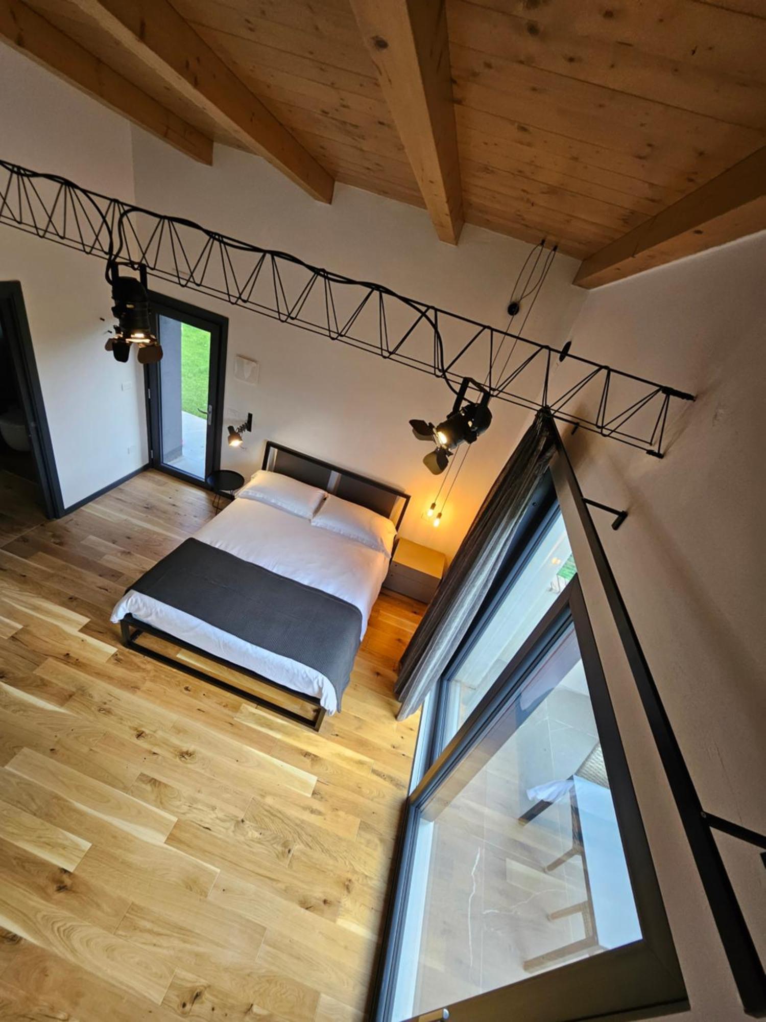 Giardinidieva Loft โกริเซีย ภายนอก รูปภาพ